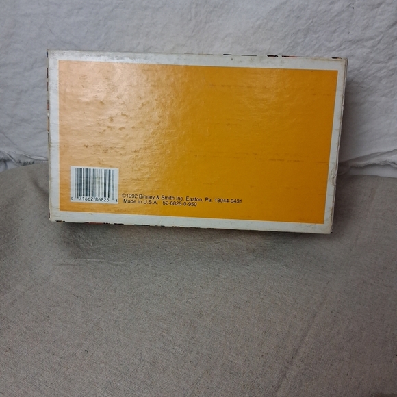 Vintage Crayola Crayons Box - Vibrant Colors - Picture 2 of 5